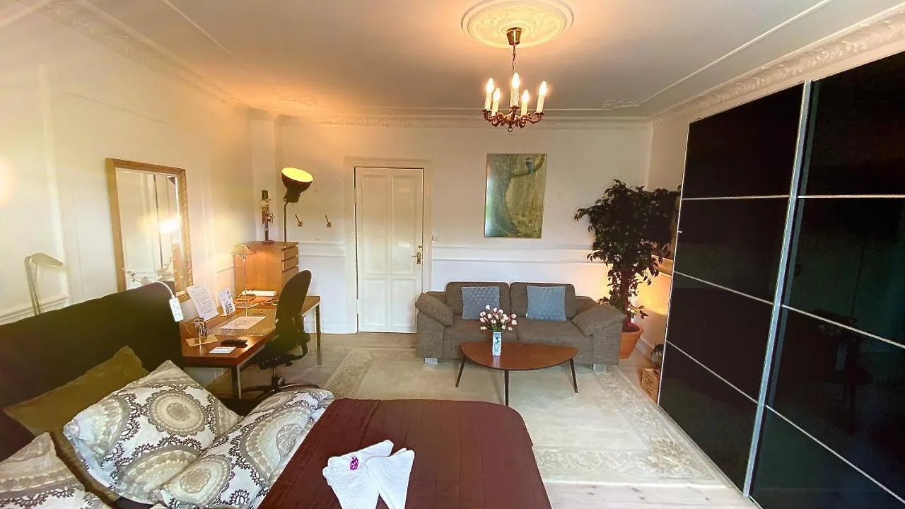 Privatunterkunft Four Individual Beautiful Spacious Rooms In Stylish Apartment Kopenhagen Dänemark