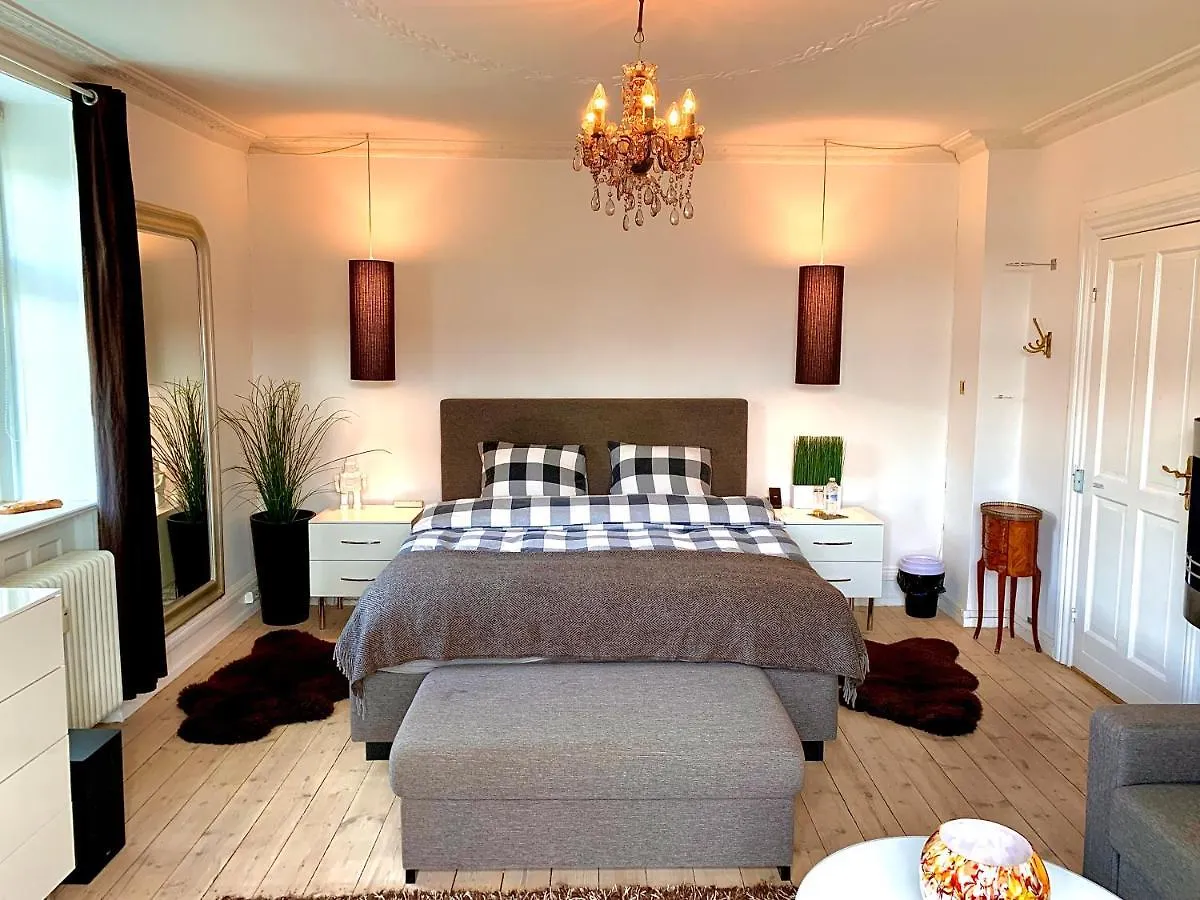 Four Individual Beautiful Spacious Rooms In Stylish Apartment Kopenhagen 0*,
